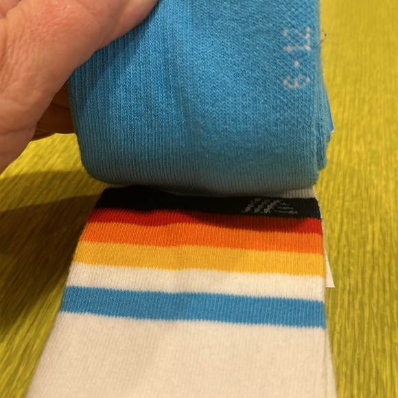 NEW ALDI Gear 2024 Crew Socks Six Pairs Total 3 Two Packs Women’s Size  4-10 - Picture 2 of 10